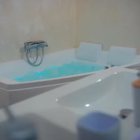 Jacuzzi D'europe, 40e Etage Apartment *
