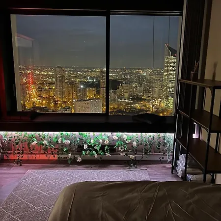 Apartment Jacuzzi D'europe, 40e Etage